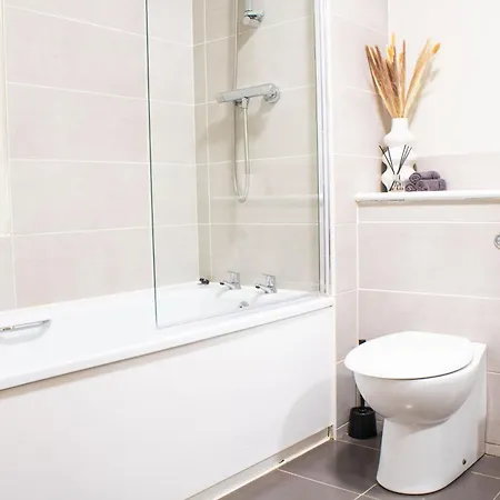 Riverside - Peaceful Escape Манчестер