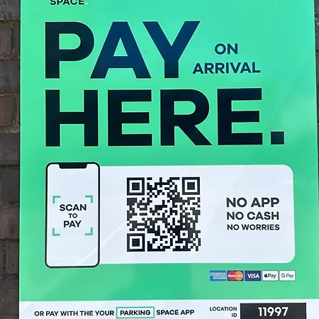 Luxury By Noire Manchester