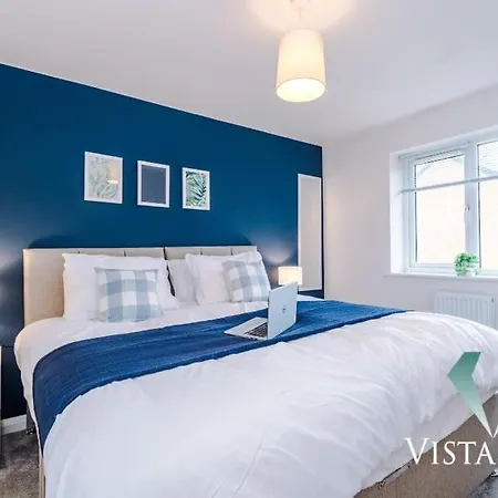 Semesterbostad 3bdr House By Vista Short Lets & Serviced With Pool Table And Driveway Parking