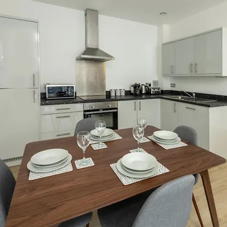 Guestready - Modern Near Etihad Stadium * مانشستر