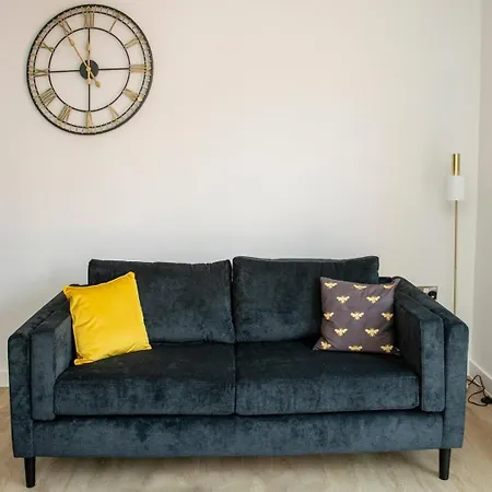 Guestready - Modern Near Etihad Stadium Apartment