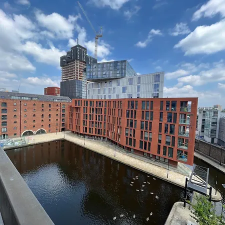 Cosy Central 2 Bed * Manchester