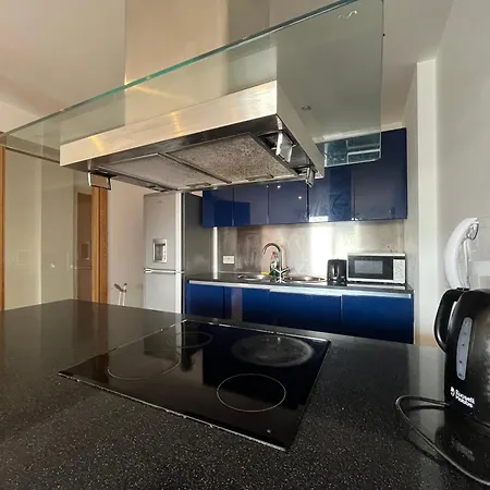Cosy Central 2 Bed