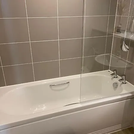 1 Big Stunning Bedroom In An Central To Piccadilly, Mancity Stadium, And Coop Live شقة *