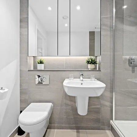 Elegant Two-bedroom * 맨체스터