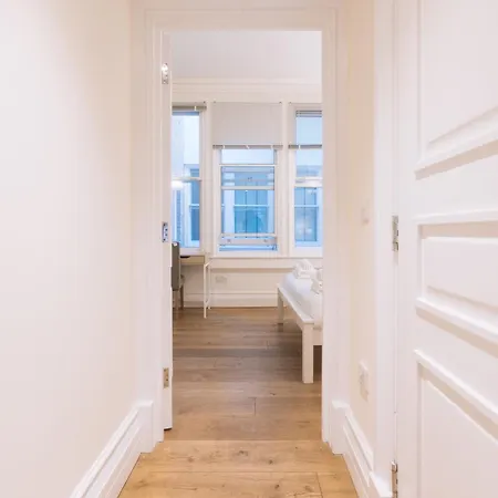 Gorgeous & Centrally Located 2bd Flat Manchester! *