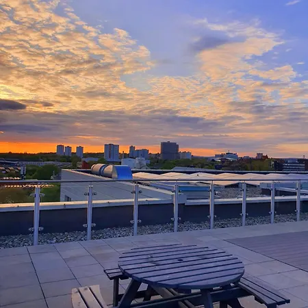 Salford Heaven - Modern 2 Bedroom Apartment