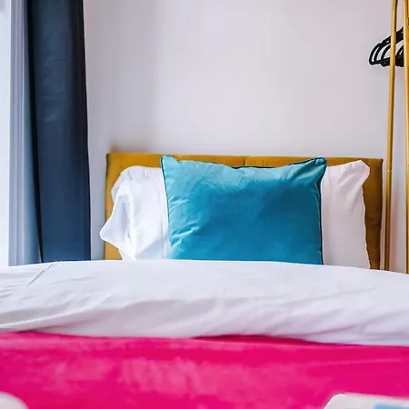 Hébergement de vacances Funky 3 Bed House - Salford