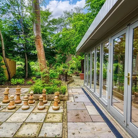 Garden In Hidden Oasis Pass The Keys