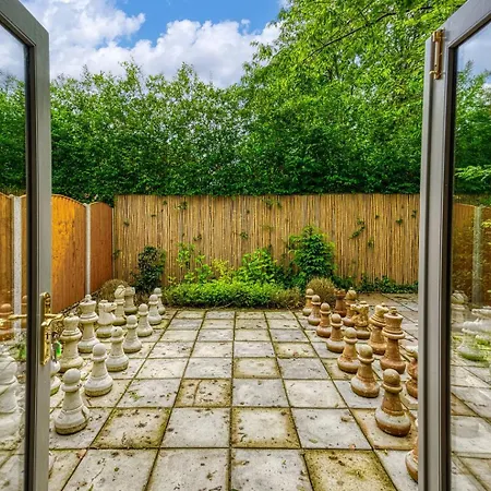 Garden In Hidden Oasis Pass The Keys *