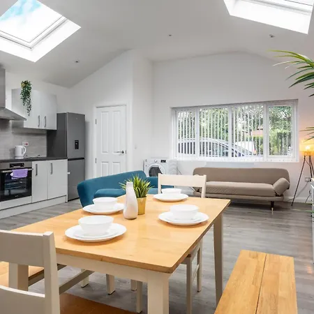 Santorini Blues By Cefas - Free Parking - - Near Airport