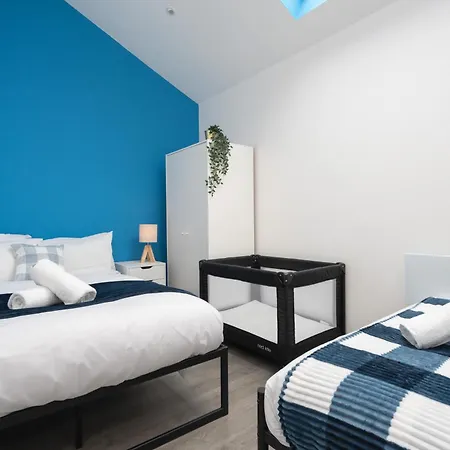 Santorini Blues By Cefas - Free Parking - - Near Airport *