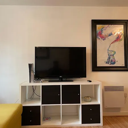 Modern 2-bed, City * 맨체스터