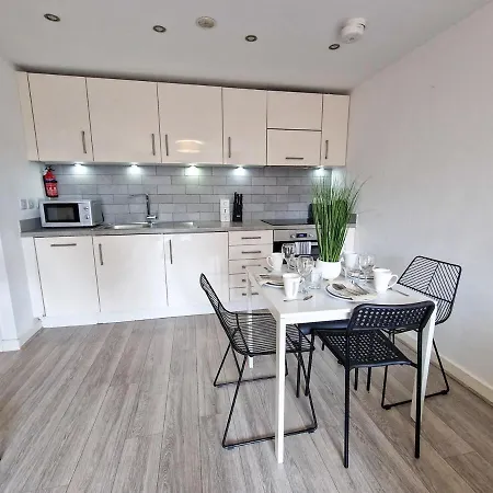 2 Bed Ancoats Centre Flat By Superhost *