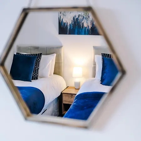 Holiday home Sleek And Stylish 3 Bedroom Manchester