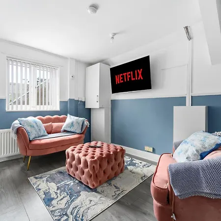 Lejlighed Private Retreat For 3 Near Centre