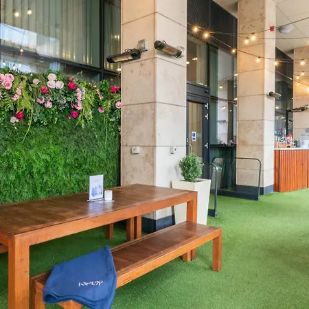 - Centre By Ihg