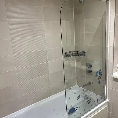 Cozie 1 Bedroom Апартаменты *