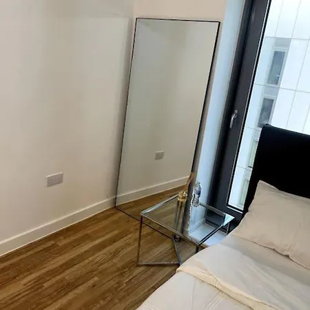 Апартаменты Cozie 1 Bedroom *