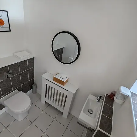 Commonwealth Free Parking 3 Bed 2 Bath Manchester