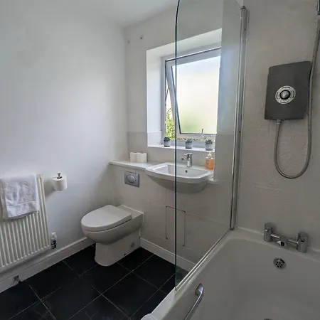 Commonwealth Free Parking 3 Bed 2 Bath * Manchester