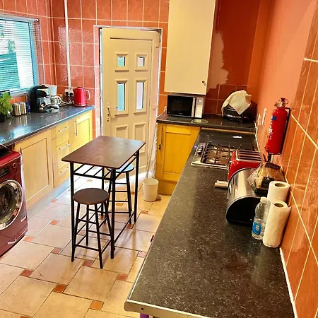 Lux Super King Private Bath Mediacity, Mufc, Salford Homestay szállás