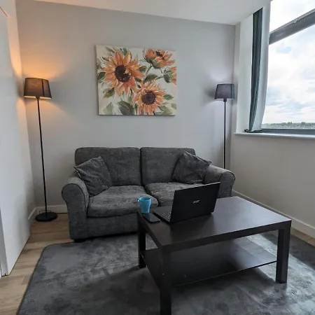 Apartment Lovely 1br Penthouse Near Mcr Stadiums Manchester