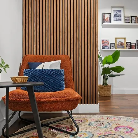 One Cambridge By Coqoon Holiday home *