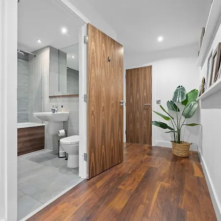 Holiday home One Cambridge By Coqoon Manchester