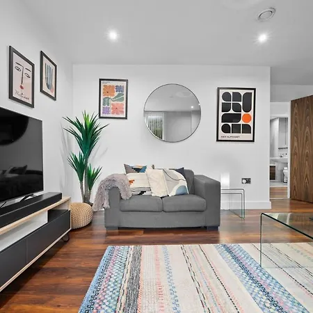 One Cambridge By Coqoon Holiday home Manchester