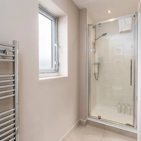 Riverside Tatil Evi