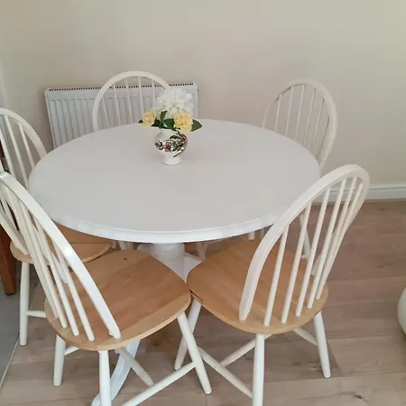 Apartment Entire 2 Bedroom Cosy Flat Near Centre Manchester