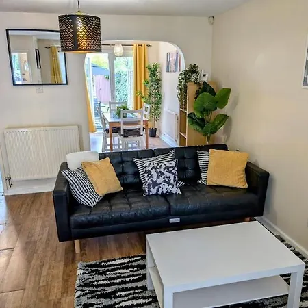 Holiday home Goshen Manchester