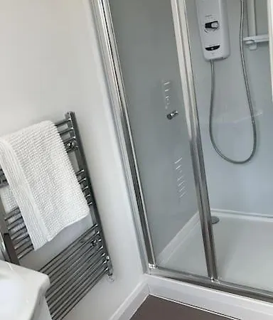 Failsworth Luxury 3 With Free Parking Lägenhet