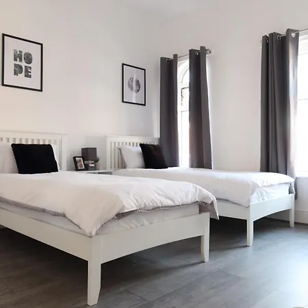 Ferienhaus Beeston House