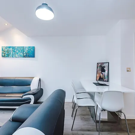The Clover Townhouse דירה מנצ'סטר