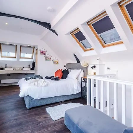 公寓 Incredible 3bed Townhouse, Rooftop Patio, Sleeps 6 *