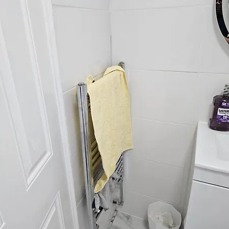 Worem House-2 For 1 Guest house *