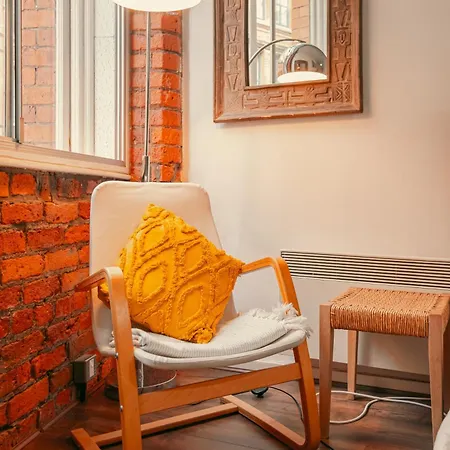 Chic Georgian Flat In