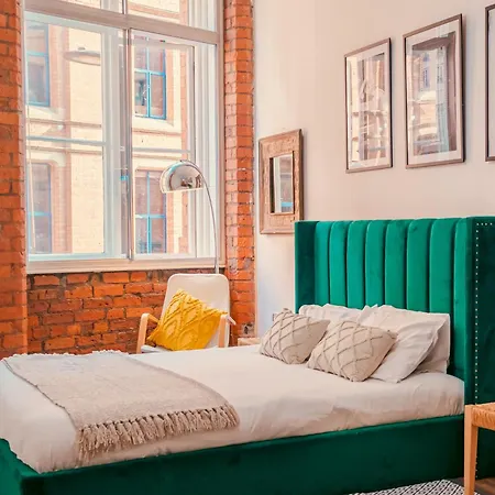 Chic Georgian Flat In *