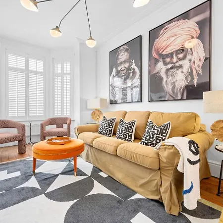 Semesterbostad Large & Stylish Townhouse King Beds&free Parking Manchester