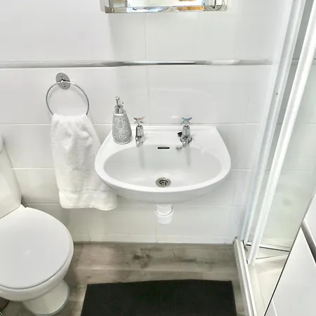 Appartement Bnbee - - Spacious Studio