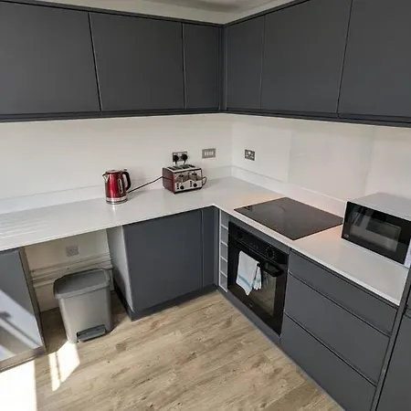 Lovely 1br Penthouse Near Mcr Stadiums * Манчестер