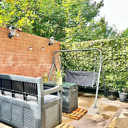 Lux Quadruple Media Mufc Salford Accommodatie bij particulieren *