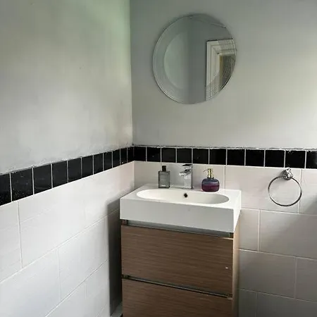 Prázdninový dům House In Manchester-onsite Host Manchester