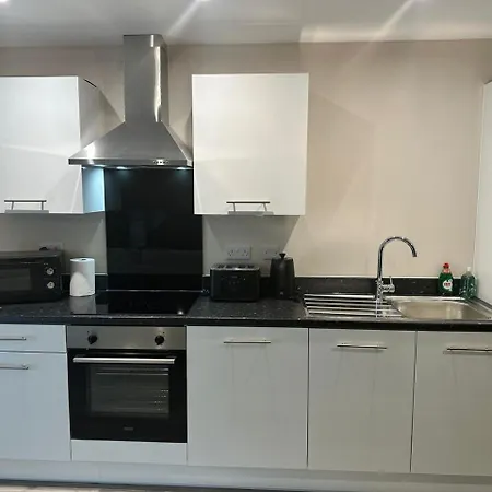 Deluxe 2 Bed Flat Апартаменты