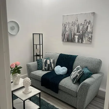 Affordably Elegant Close To Coop Live, Etihad Stadium And Centre Lejlighed