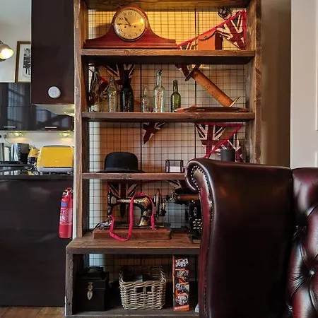 Holiday home Boutique Centre Flat By Superhost Manchester