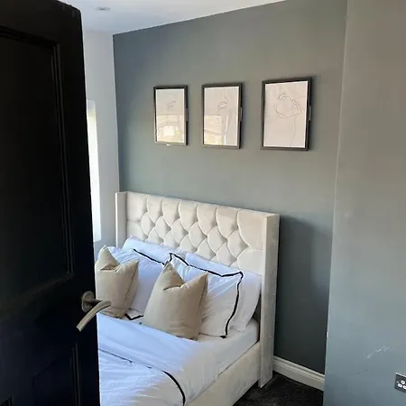 Nyaraló Luxury 2-br House Ao Arena & & Old Trafford *