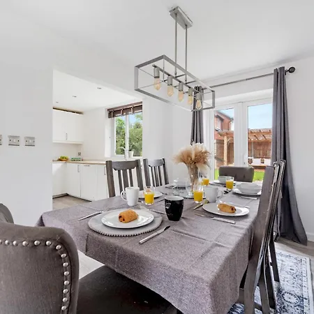 Nyaraló Spacious 4 Bed Hidden Gem Pass The Keys *